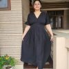 black buttobed  dress - Image 3