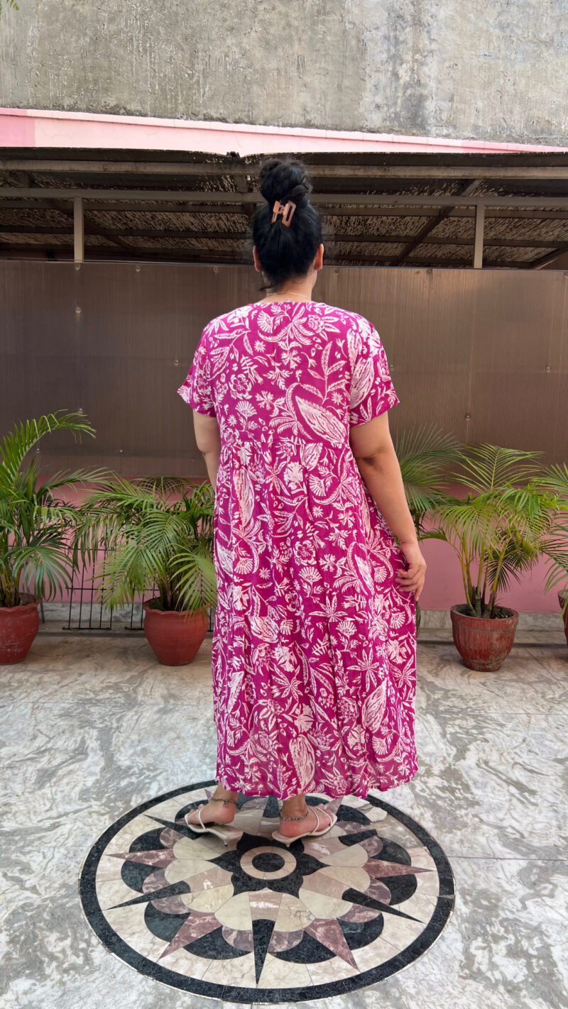 Wrinkled Pink Middi - Image 4