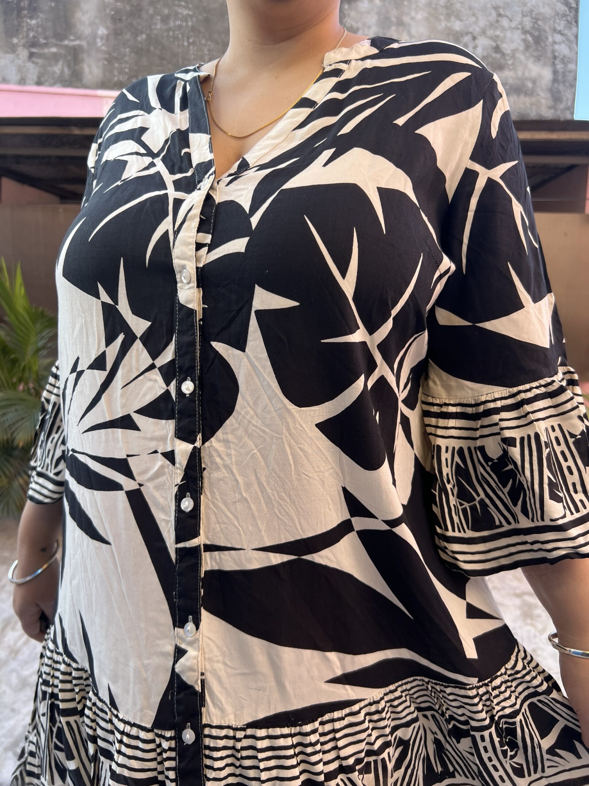 Buttoned rayon dress - Image 2