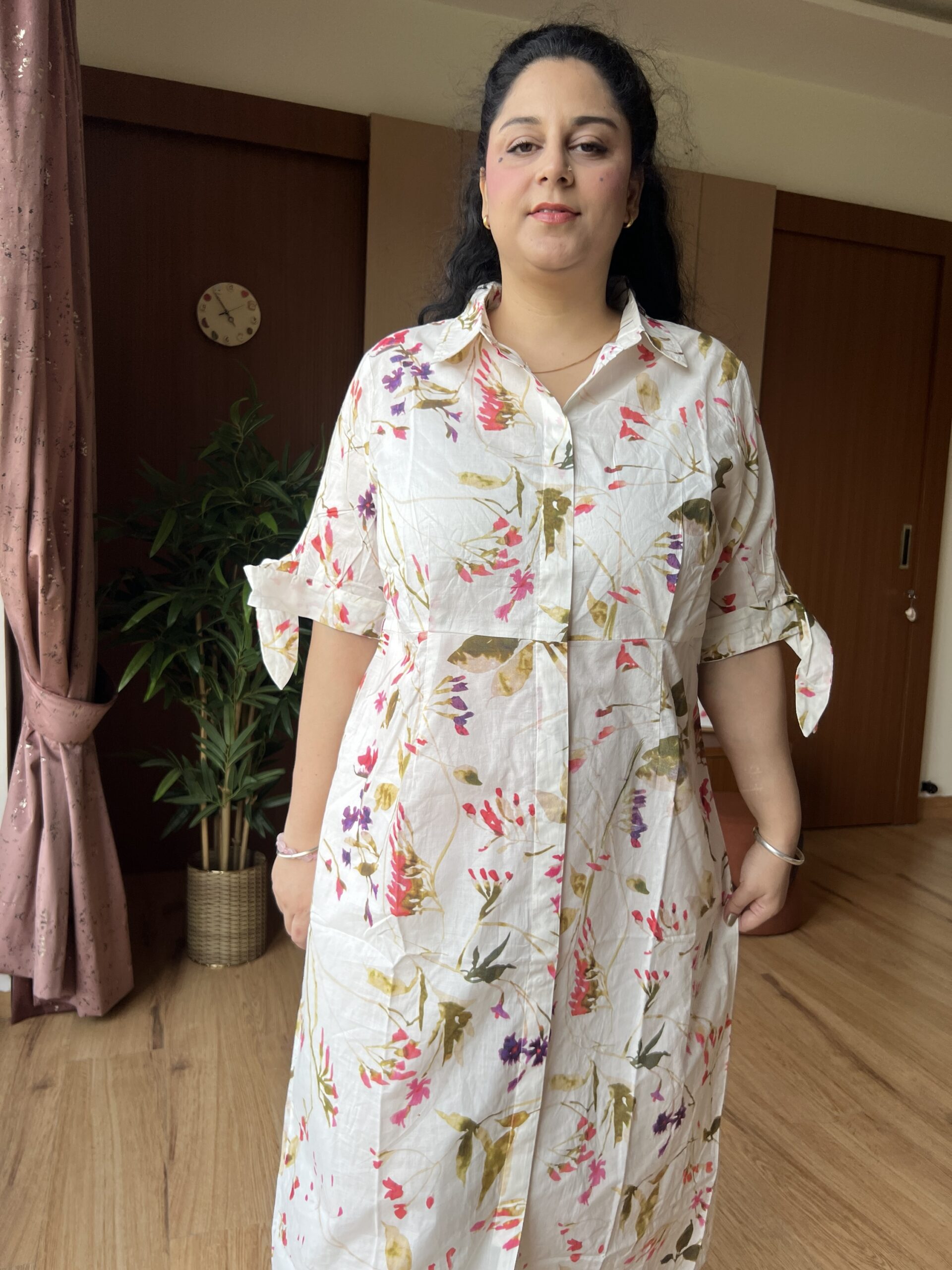 Floral Buttoned Dress - Image 2